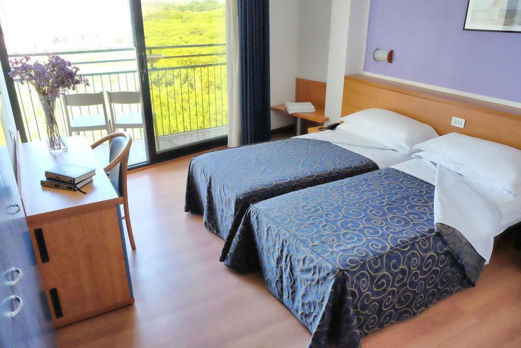 Hotel Fenix Cavallino-Treporti Phòng bức ảnh